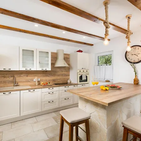 Paesana Heritage House By Interhome * Vrbnik (Primorje-Gorski Kotar)