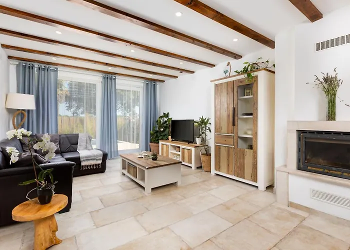 Paesana Heritage House By Interhome Дом отдыха *